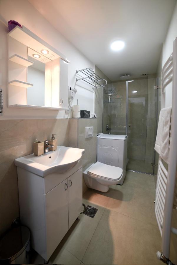 "Mini Hotel Vienna" Apartments Vrnjačka Banja Kültér fotó