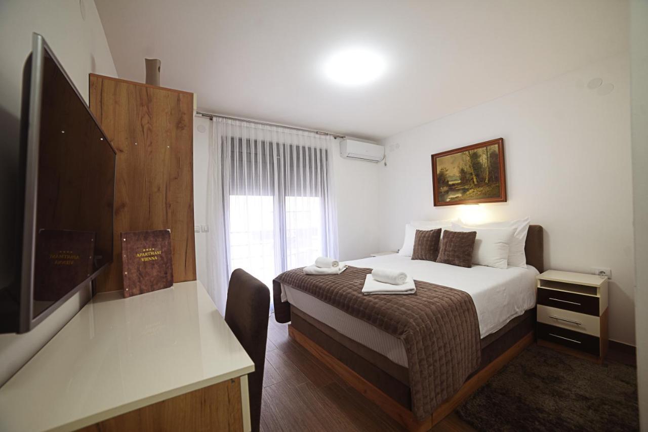 "Mini Hotel Vienna" Apartments Vrnjačka Banja Kültér fotó